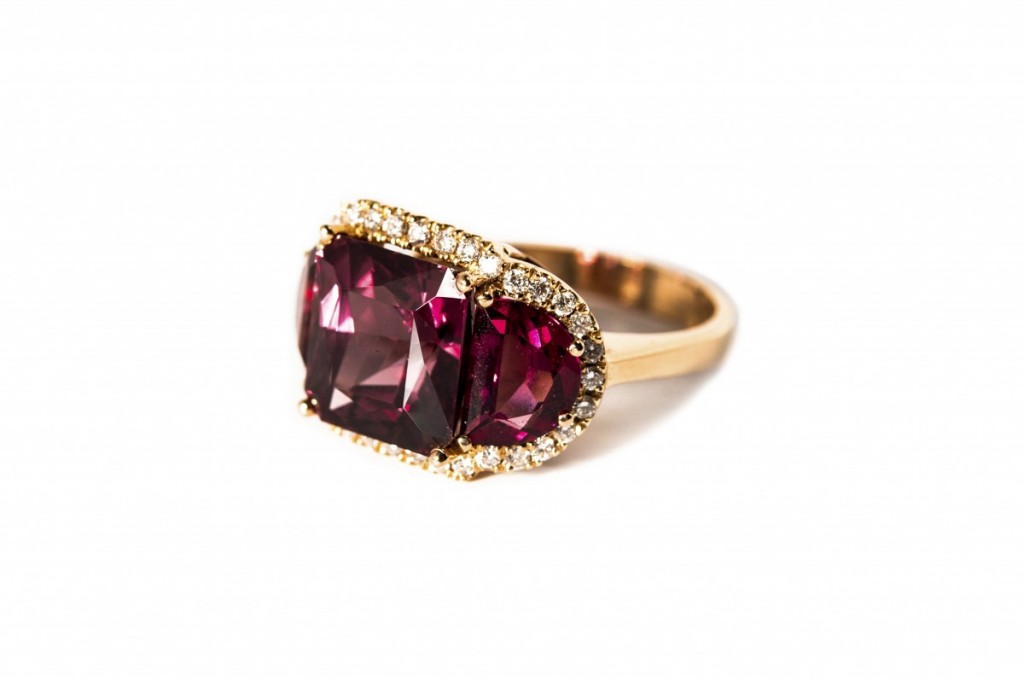 Magic Times Color Change Garnet Diamond Ring